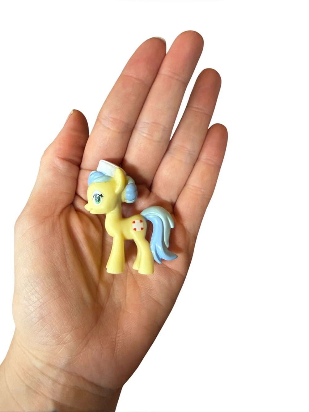 My little pony nurse Snowheart
